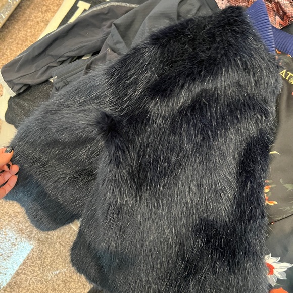 Navy ARATTA Fur Jacket Reversible Floral Lining - Picture 7 of 8